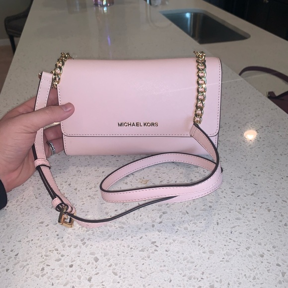 Pink Michael kors purse - Picture 1 of 1